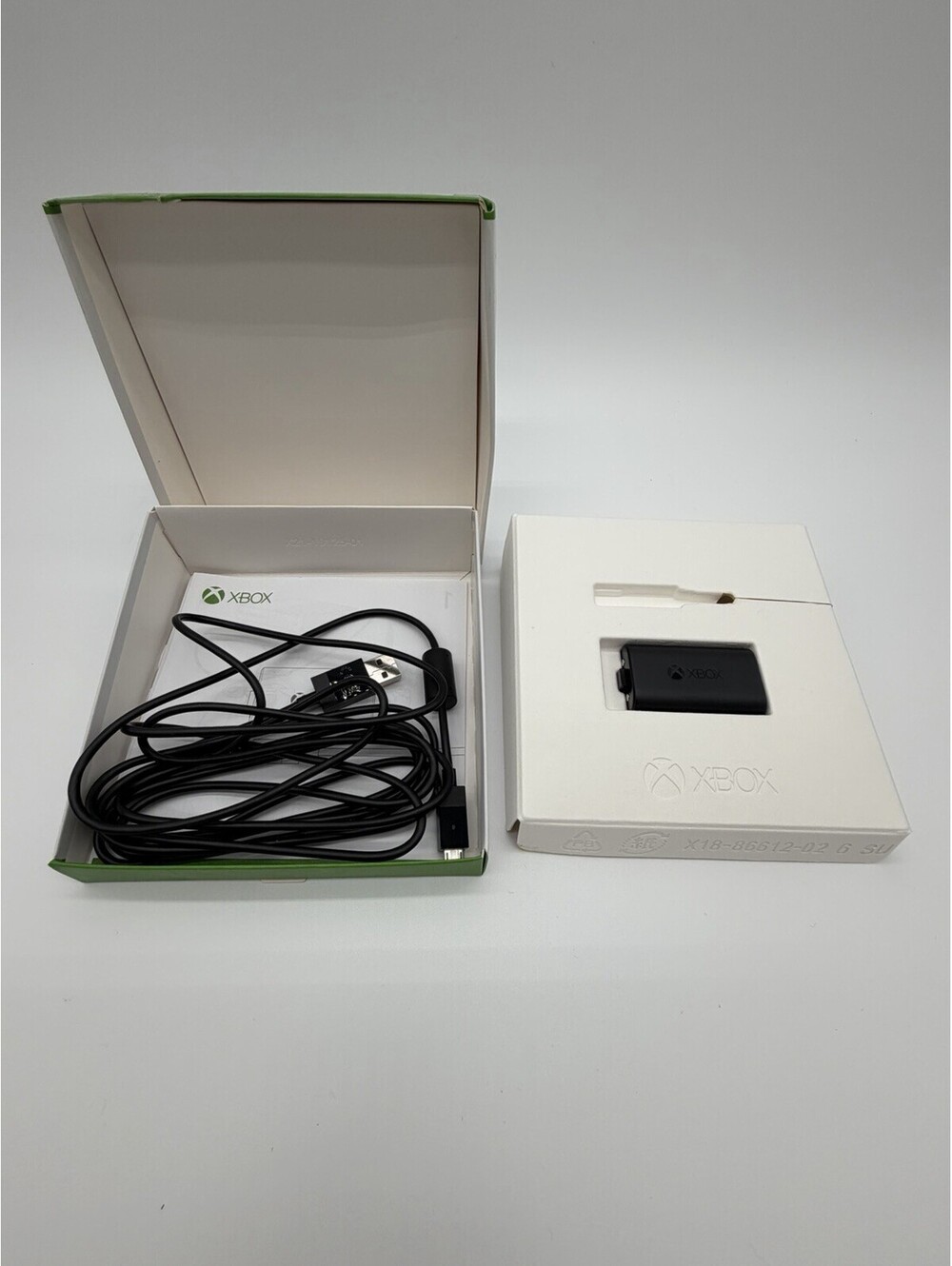 Xbox Play & Charger Kit Complete In Box Tested & Works!